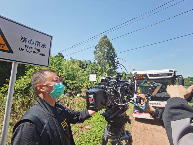 临渭区TVC拍摄公司：深耕本地市场，为品牌定制专属拍摄方案