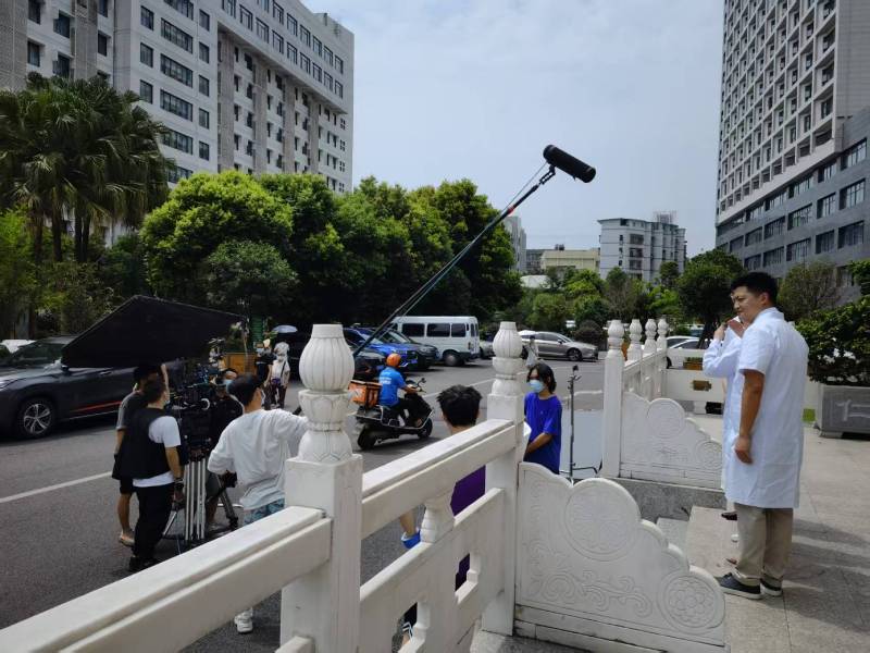 临渭区广告片拍摄公司低成本实现高规格制作的诀窍